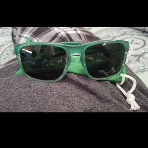 NWOT Blenders Sunglasses